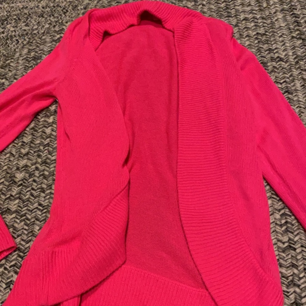 Iilly Pulitzer cardigan